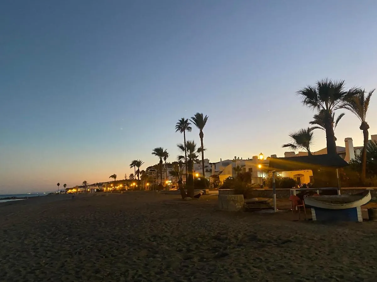 Manilva Beach Casa De Pedro 度假居
